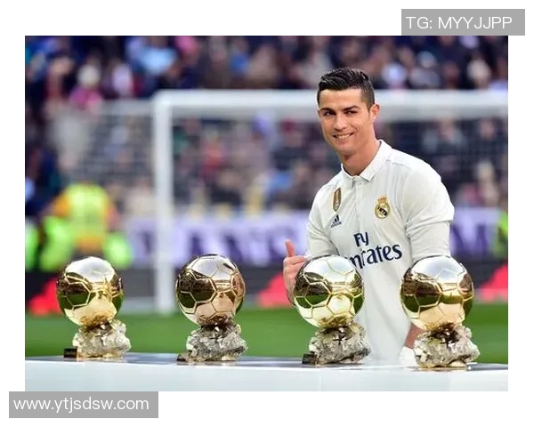 最帅西装足球球星盘点 谁才是球场与时尚的双重魅力代表